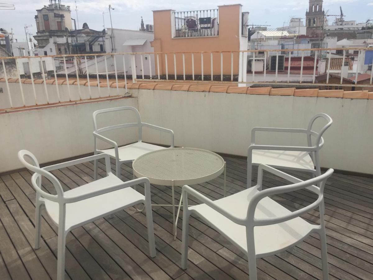 Gotoseville Gerona Suites Zewnętrze zdjęcie