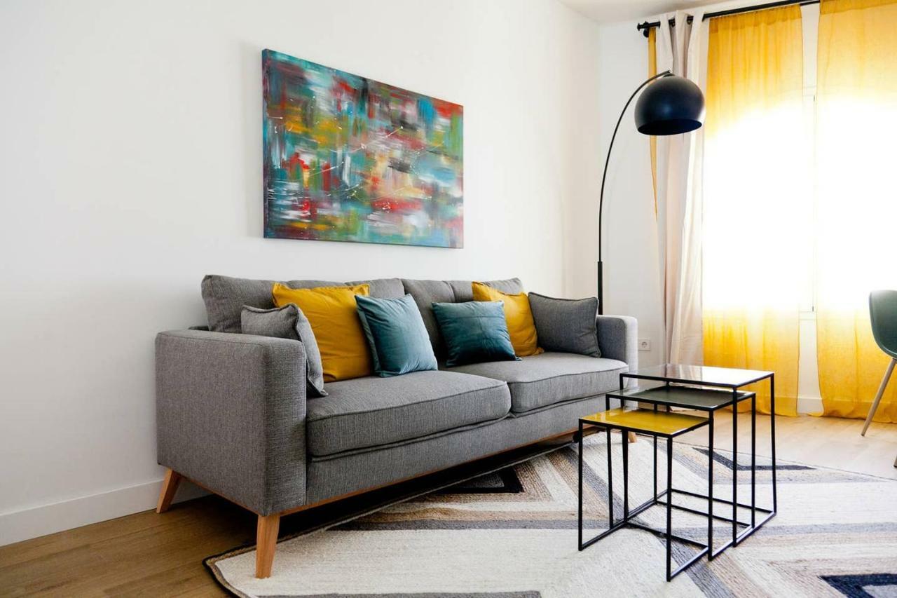 Gotoseville Gerona Suites Zewnętrze zdjęcie