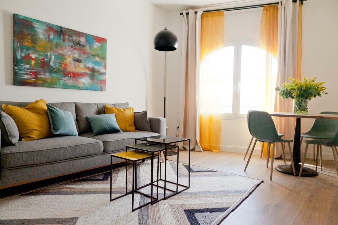 Gotoseville Gerona Suites Zewnętrze zdjęcie