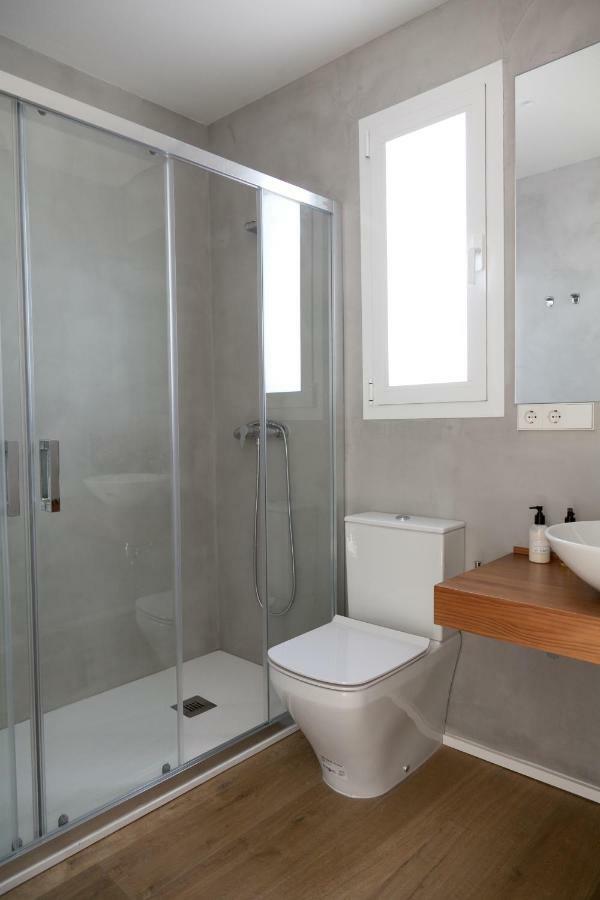 Gotoseville Gerona Suites Zewnętrze zdjęcie
